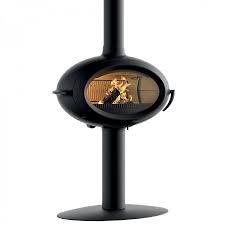 Купить Печь-камин Invicta Brio в интерьере чугунная в Лиде в Лиде