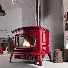 Печь-камин чугунный Invicta Bradford в интерьере Амазонка бай фото в Лиде