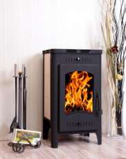 Стальной камин со стеклом Бавария Оптима с плитой фото в интерьере в Лиде