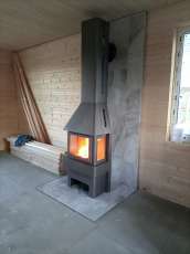 Недорогой камин Бавария со стеклами графит фото в интерьере в Лиде