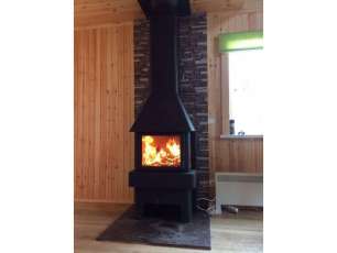 Недорогой камин Бавария 3 стекла чёрная фото в интерьере в Лиде