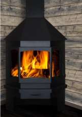 Печь-камин Бавария Мюнхен пристенно-угловой черный фото в интерьере в Лиде