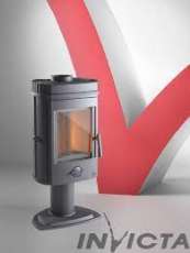 Печь-камин чугунный Invicta Mesnil в интерьере Амазонка бай фото в Лиде