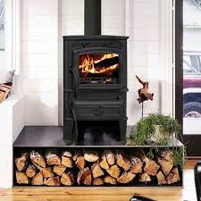 Печь-камин чугунный Fireway Finn в интерьере Амазонка бай фото в Лиде