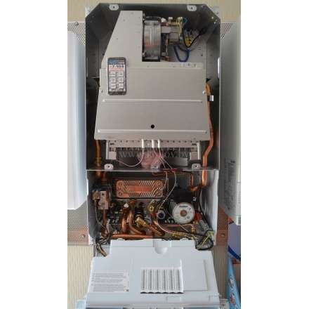 Газовый котел Vaillant atmoTEC plus VU 240/5-5 в Лиде